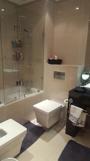 Salle de bain 1