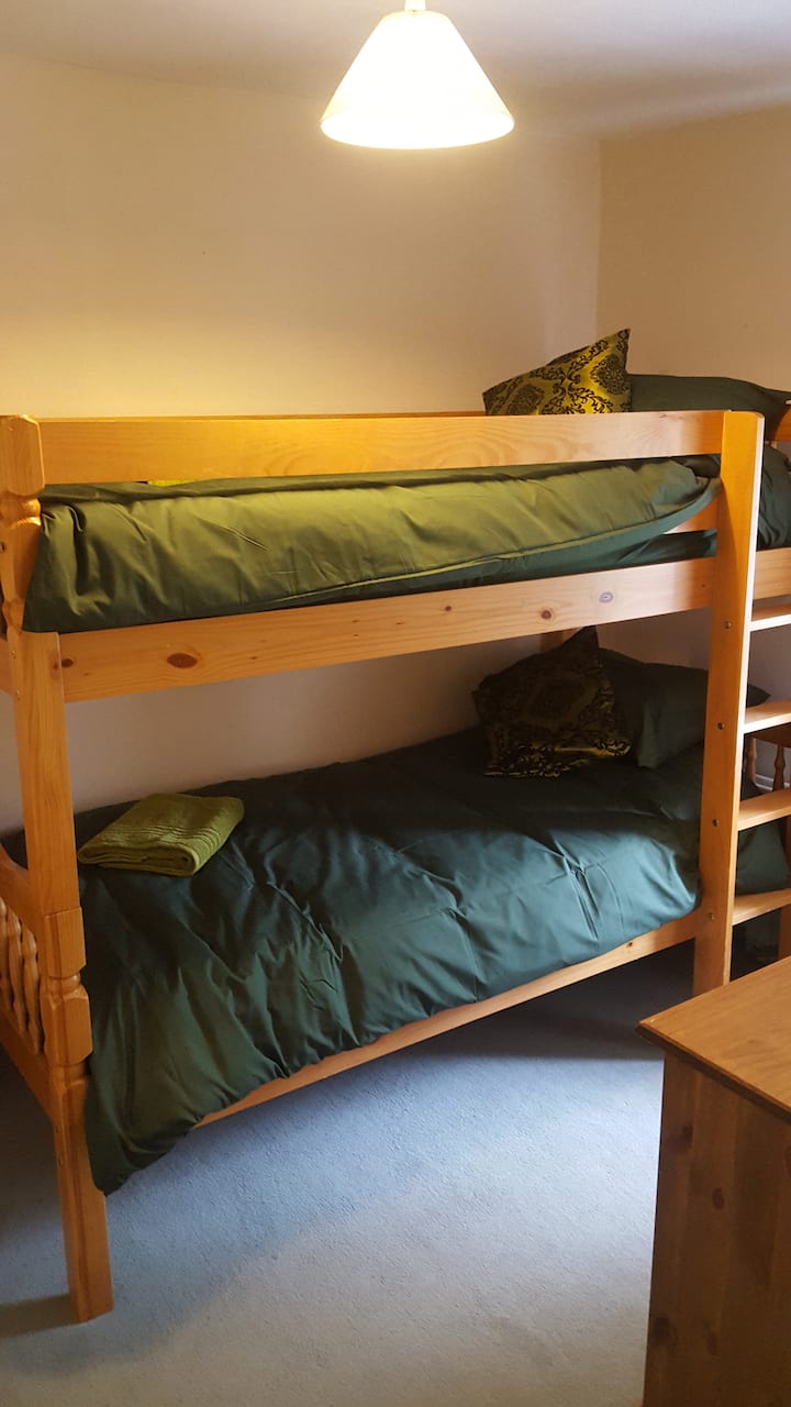 Dormitorio tres. litera.