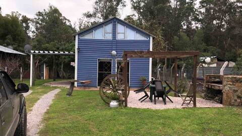 Cheerful cabin with heated pool.Pta Negra