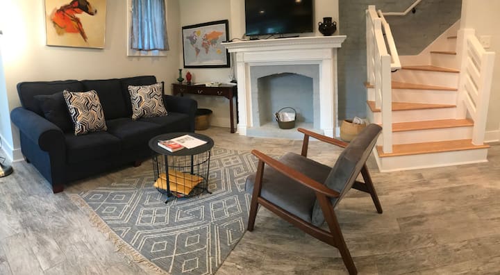 Gorgeous 1br Apt/capitol Hill/eastern Market - Washington