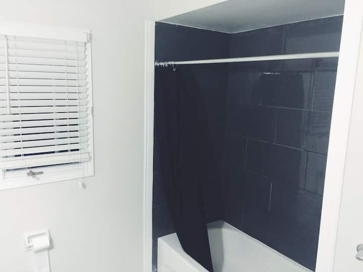 Home in St. Catharines · ★4.61 · 1 bedroom · 2 beds · 1.5 shared baths