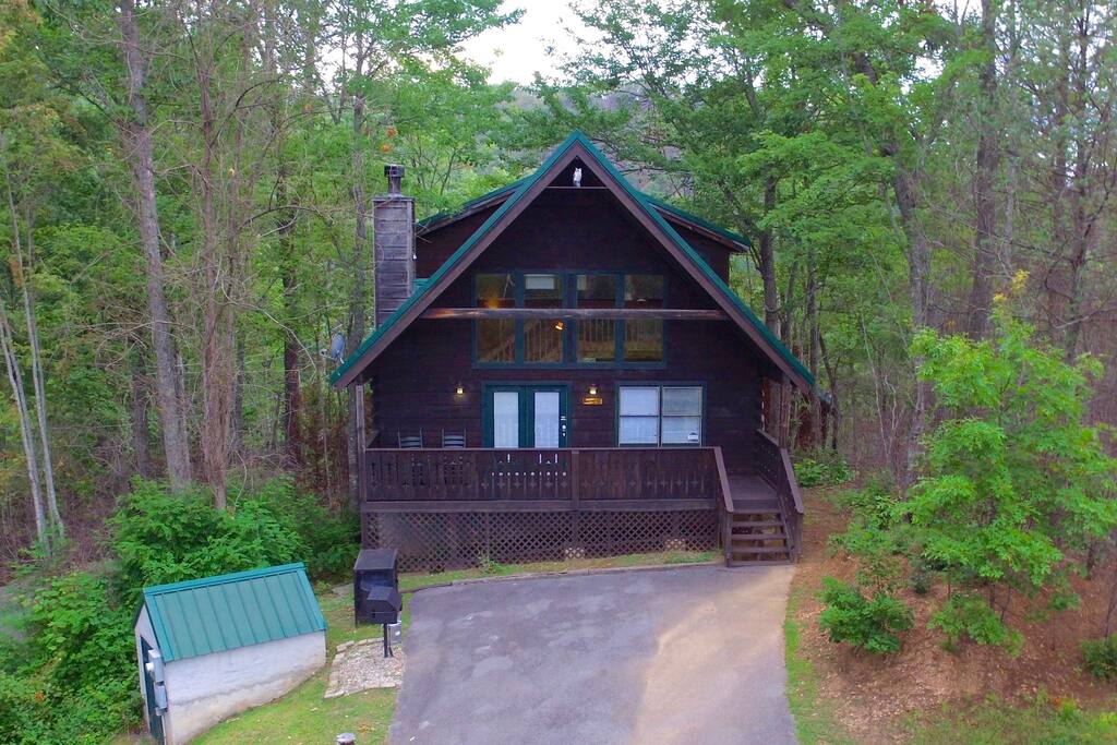 Park right out front on the level driveway. Welcome Home!