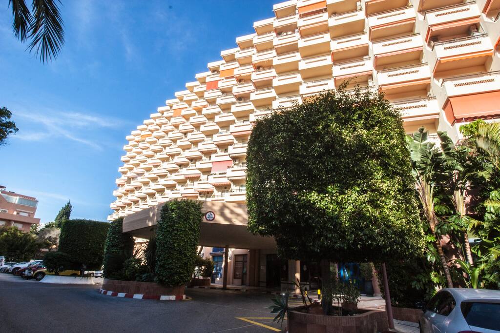 Exterior edificio Duquesa de España
