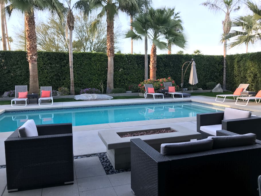 Backyard Seating/Firepit
