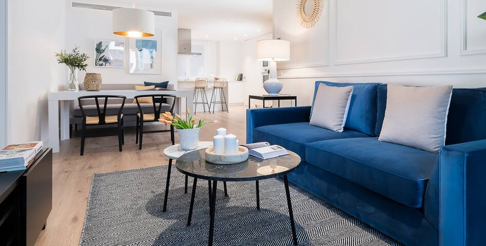 Homeclub | Style and Luxury in Hermosilla, Madrid gallery image 2