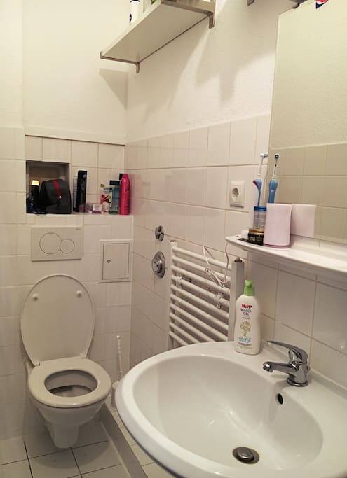 Bad mit Dusche