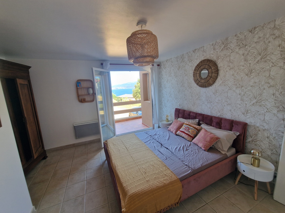 חדר שינה בקומה התחתונה 1