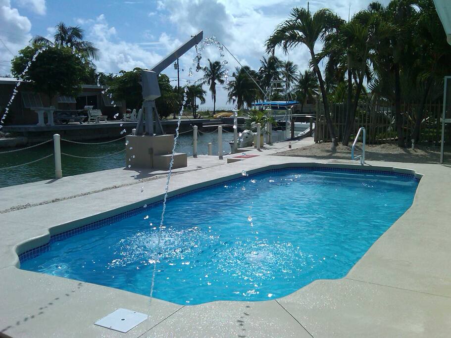 Pool, Dock, Canal, Ocean