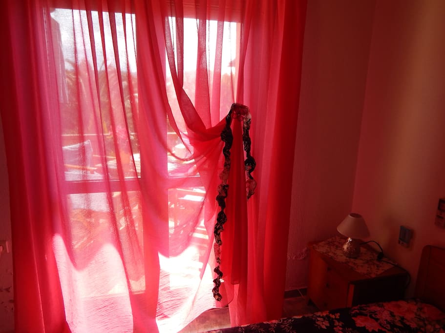 1st floor main bedroom
