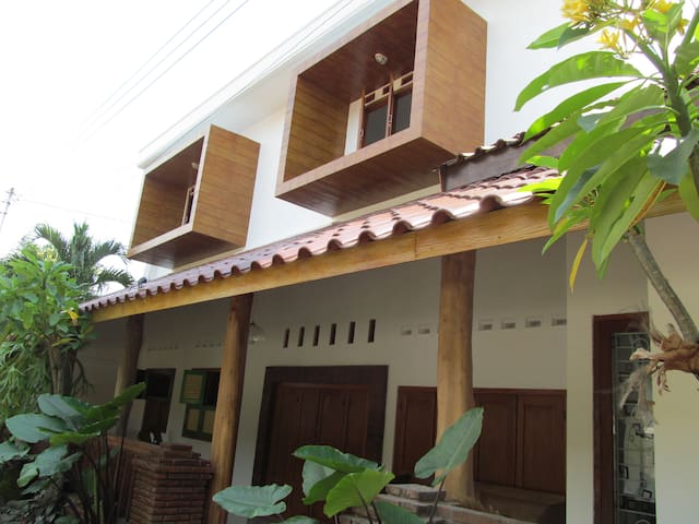 Omah Jajar 2