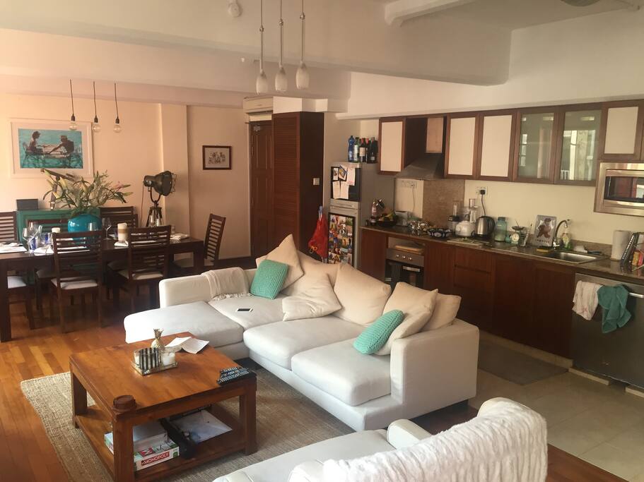 Open plan living and dining area