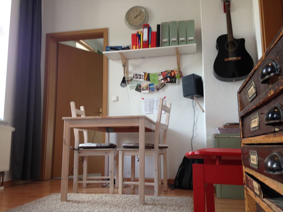 Esstisch/Arbeitsplatz