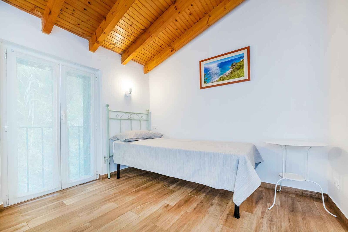 Izba 2 samostatné postele