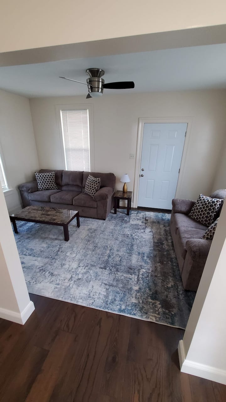 Fully Renovated 2 Bedroom Home - Williamsport, PA