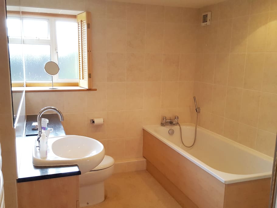 Ensuite Bathroom (bath & double shower)