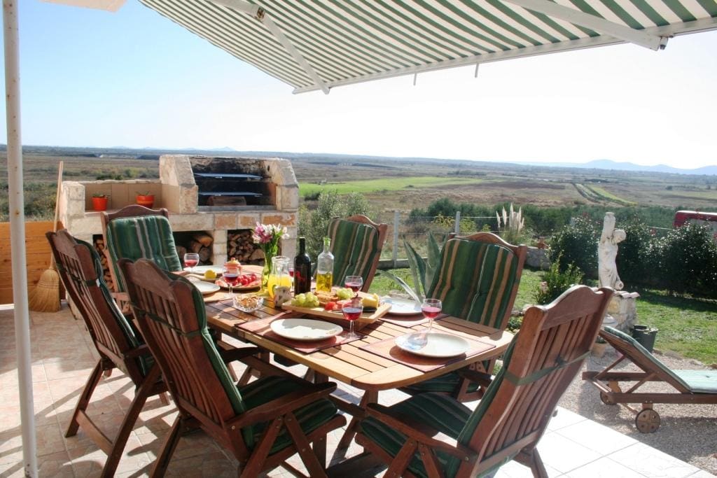 Terrace with BBQ