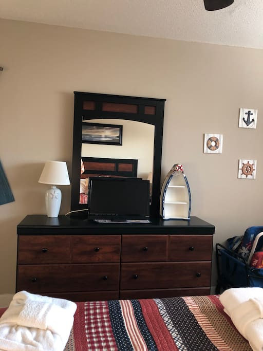 PRIVATE BED ROOM