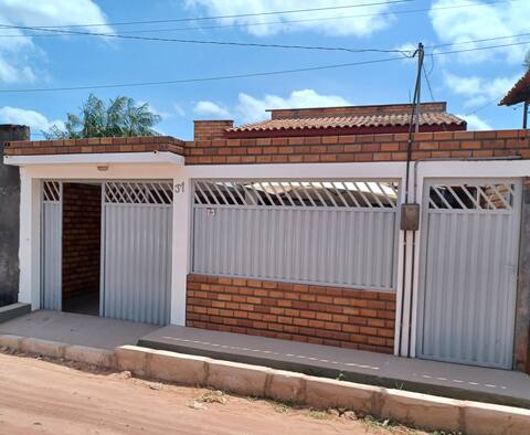 Casa Bjolinho, its home,  quiet and coziness.