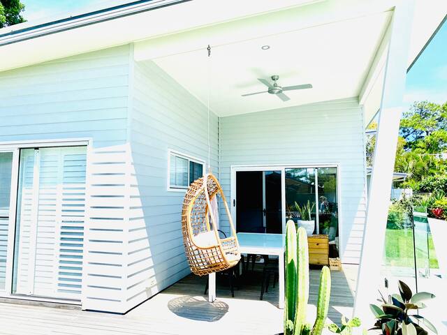 Saltwater Simplicity Tallow Beach gallery image 5