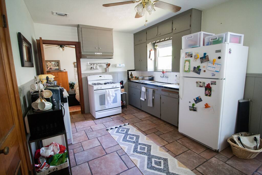 Gas stove, oven, microwave, fridge, Keurig...feel free to use them all!
