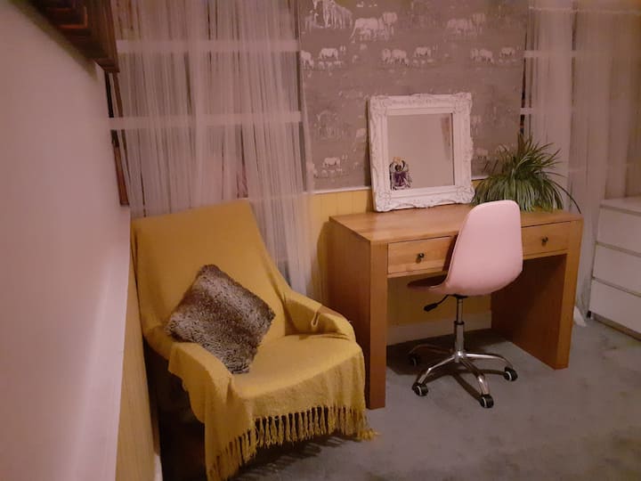 Woolwich Holiday Rentals & Homes Woolwich, Woolwich, United Kingdom