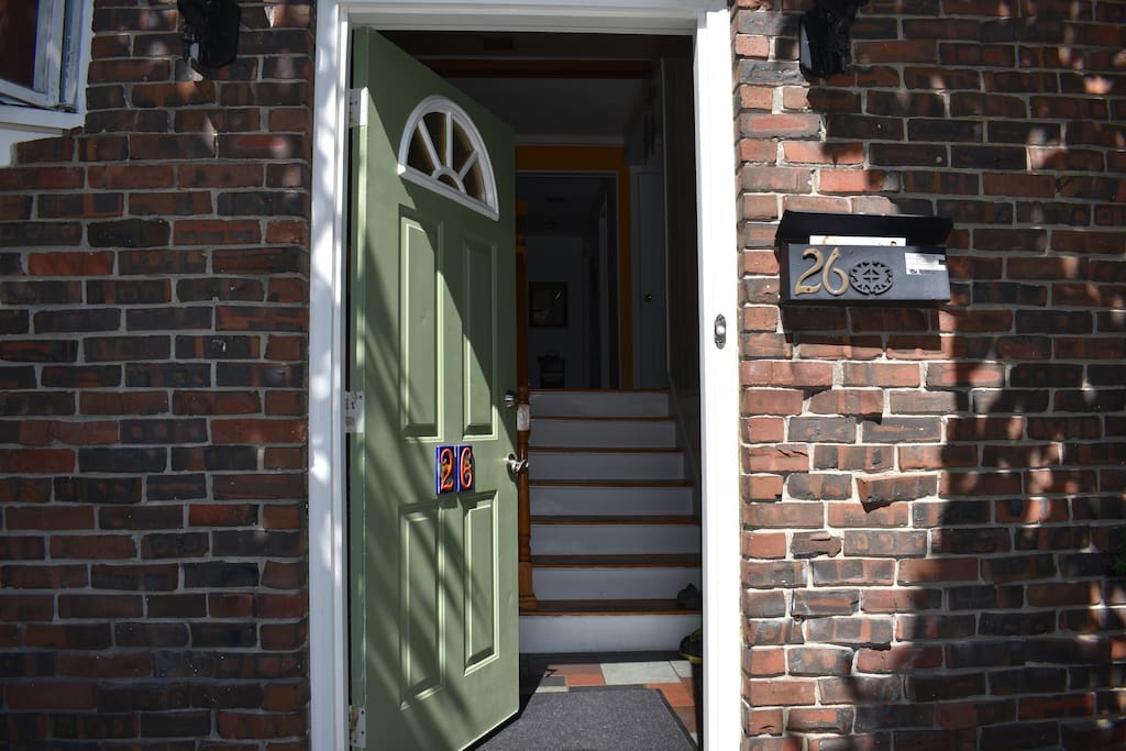 come in!
