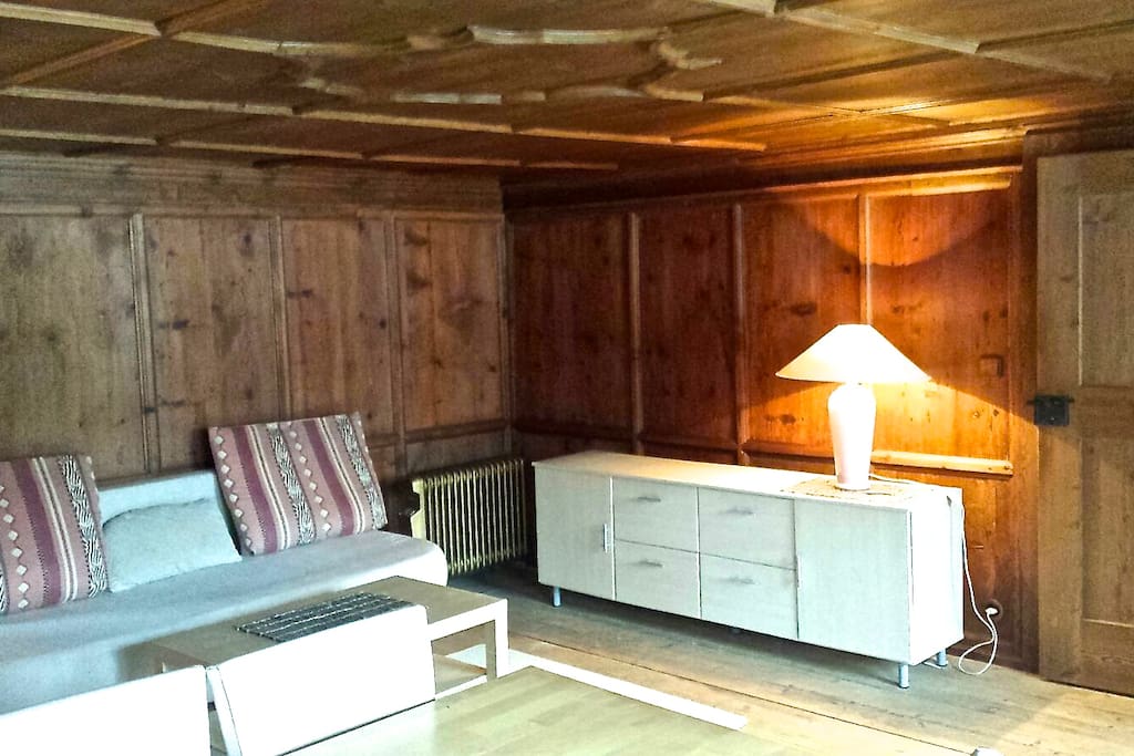Wohnzimmer mit Schlafsofa
living room with bedcouch