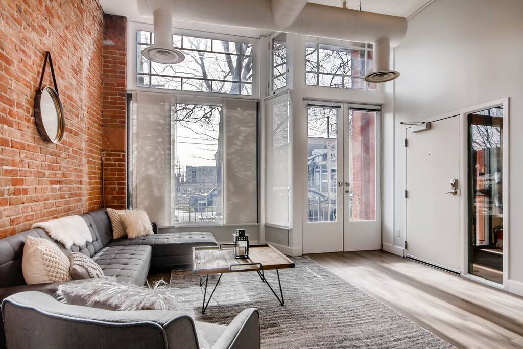 Living Room 3