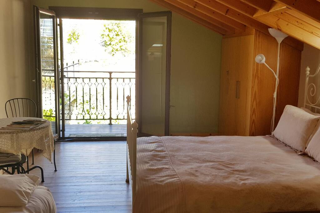 Room 4 balcony view
