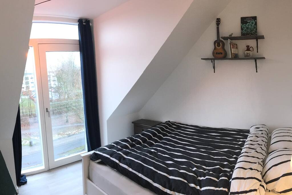 Room 1