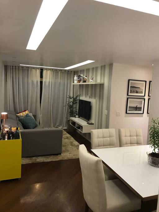 Visão da sala por outro ângulo