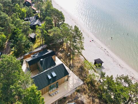Villa with beach plot and sea view - Åhus, Äspet