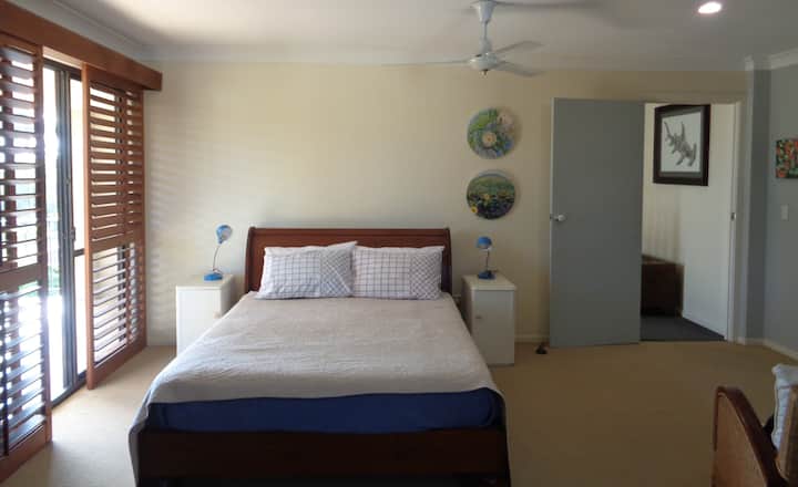 Guest suite in Benowa · ★4.87 · 1 bedroom · 2 beds · 1 bath