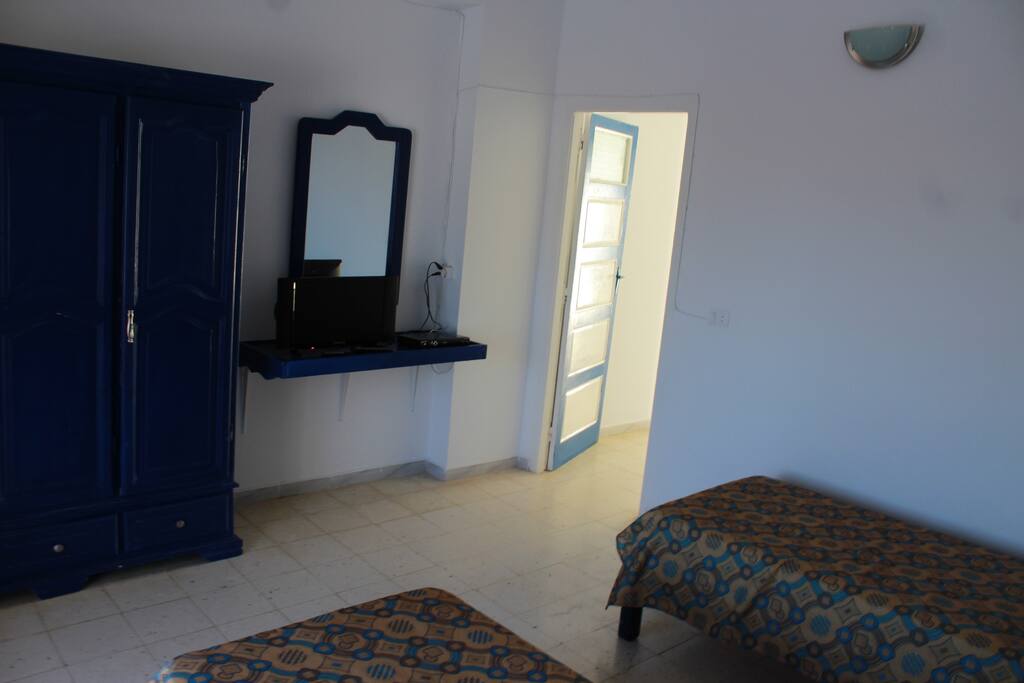 Room 1 ( Photo angle 2 )