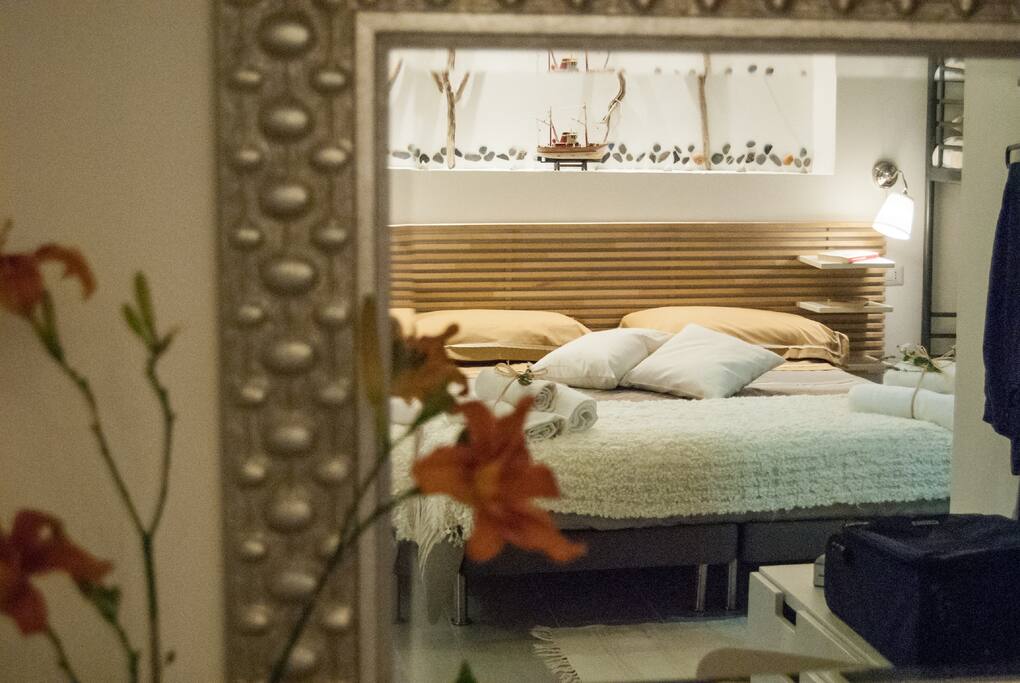 Interno, particolare