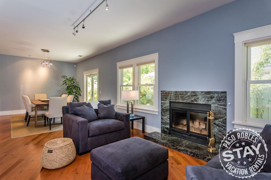 Living Room with Fireplace
