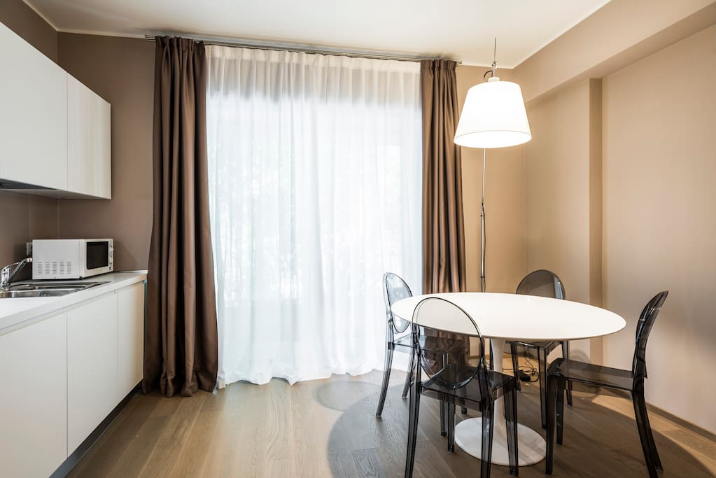 MyPlace Corso Como 11 Superior