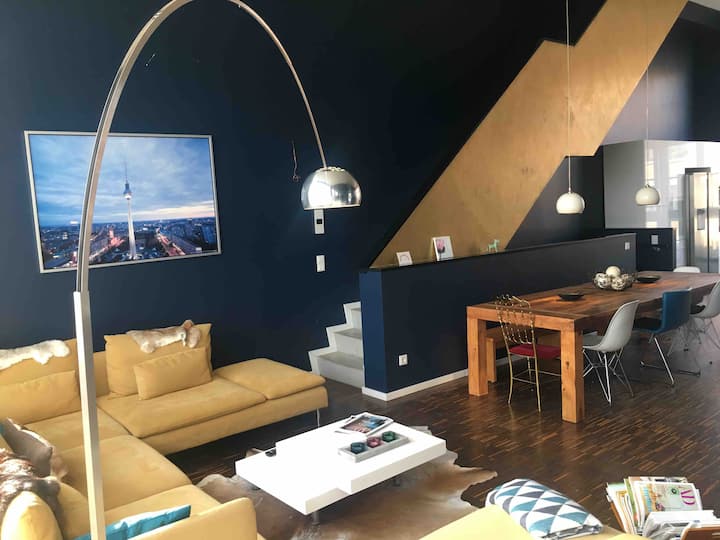 TownHouse with amazing view and roof top terrace!