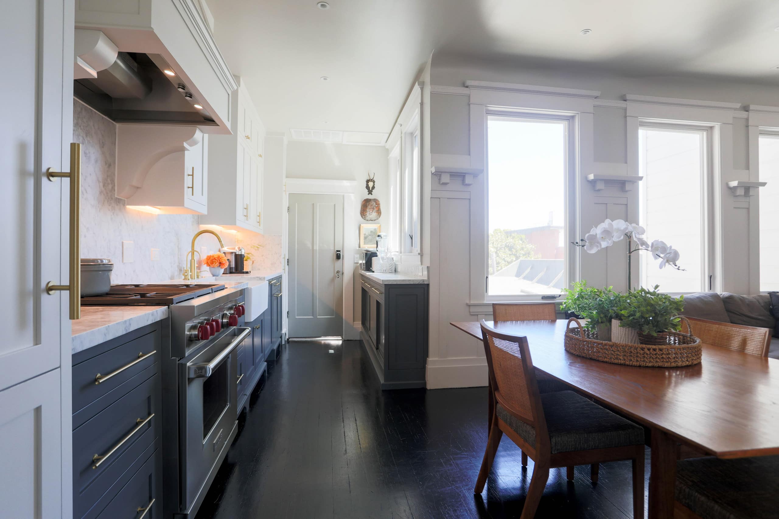 Condo in San Francisco · ★4.96 · 3 bedrooms · 3 beds · 2 baths - Image 6
