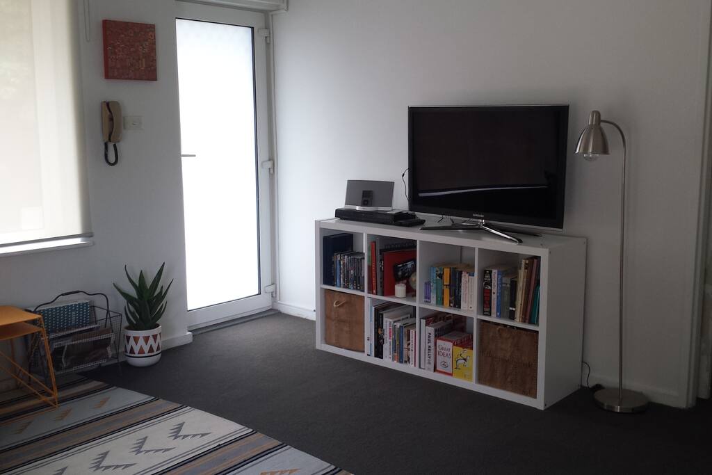 Lounge with TV