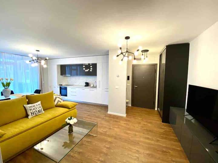 A13 - Lovely Apartment With Parking On Premise - Timișoara
