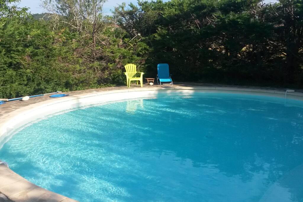Piscine au sel d'Avril à Octobre