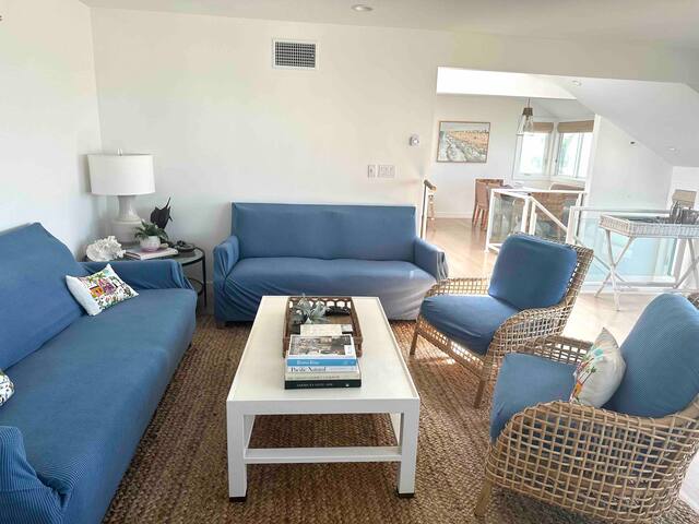 Beauty at the beach! gallery image 5