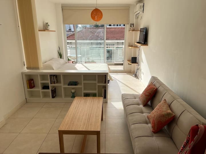 Departamento de 1 dormitorio en Coghlan con balcón y pileta