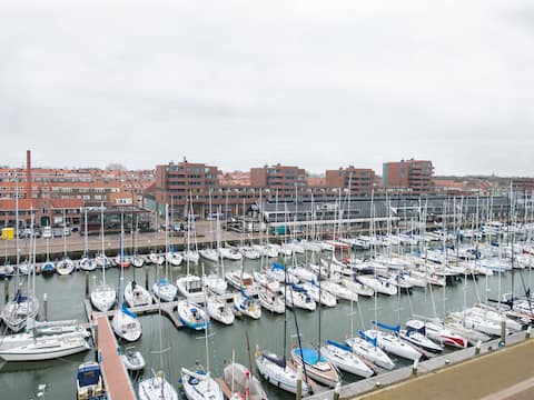 BizStay Harbour 42A Penthouse