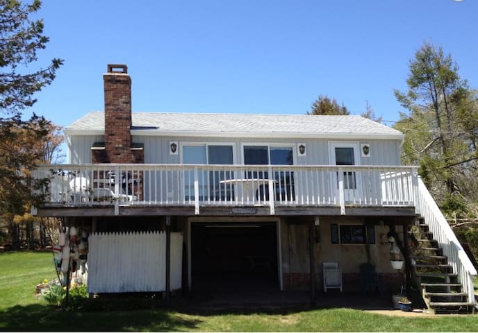 Airbnb East Beach Vacation Rentals Places To Stay Rhode