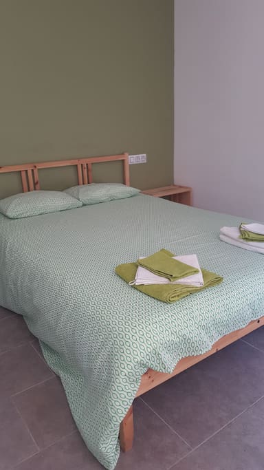 Double bed