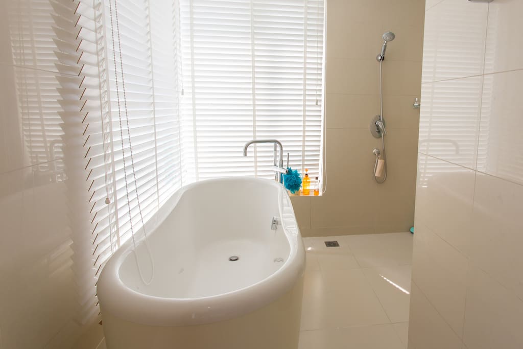 Bathtub in master bedroom