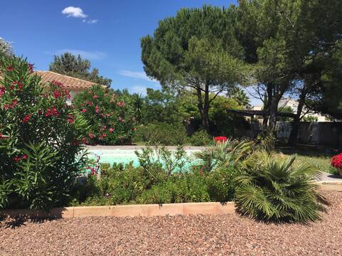 Top Airbnb: 25 m2 studio located 50 meters from the beach à Agde