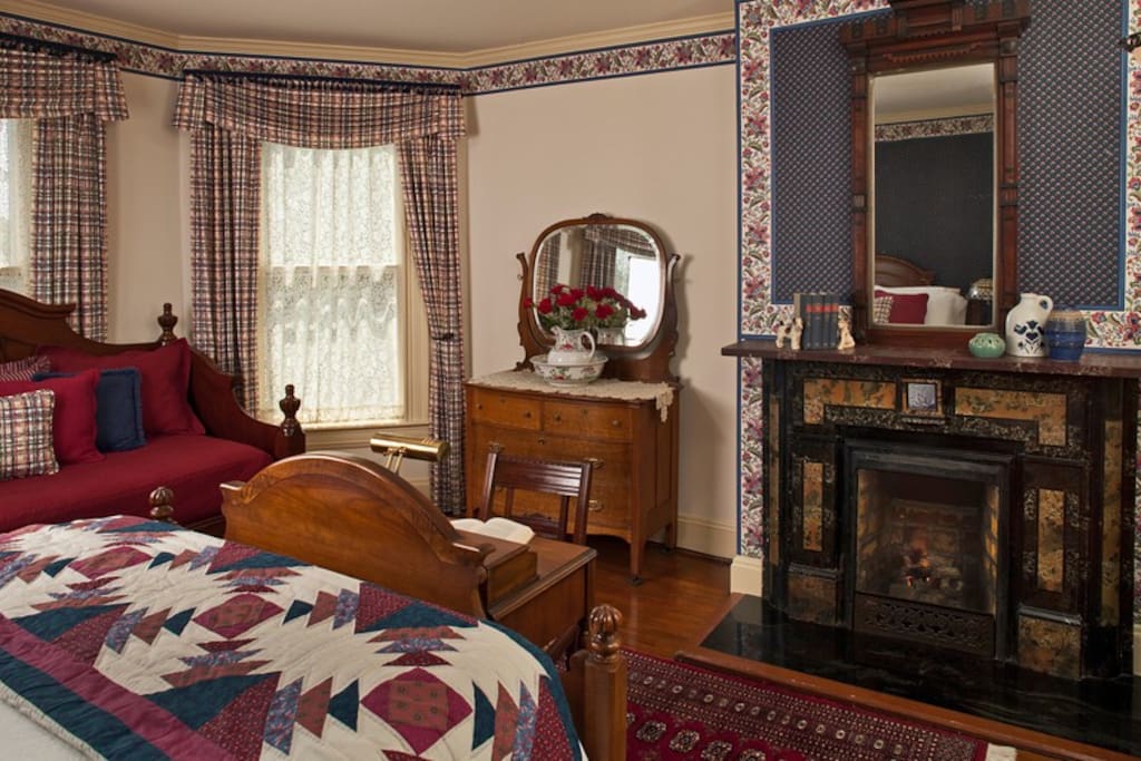 The Bonnie Victoria Room has a working fireplace